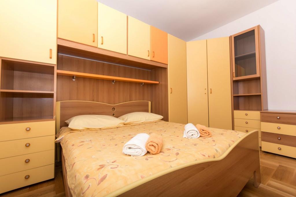Apartments Meri Seget Vranjica Εξωτερικό φωτογραφία