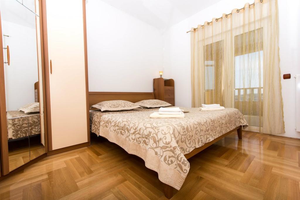 Apartments Meri Seget Vranjica Εξωτερικό φωτογραφία