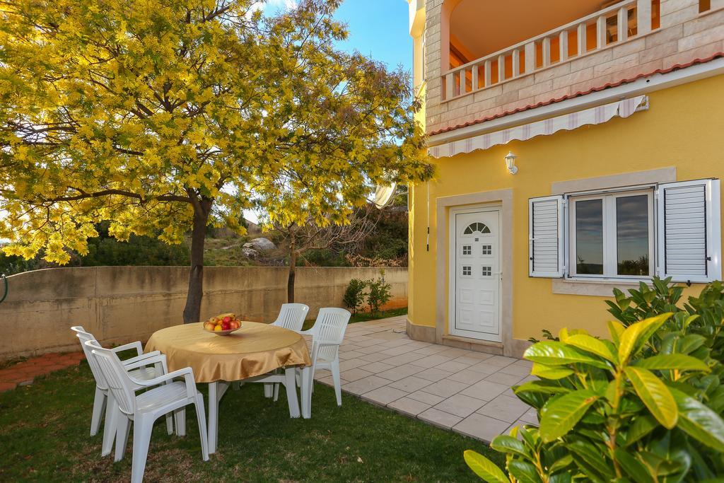 Apartments Meri Seget Vranjica Εξωτερικό φωτογραφία