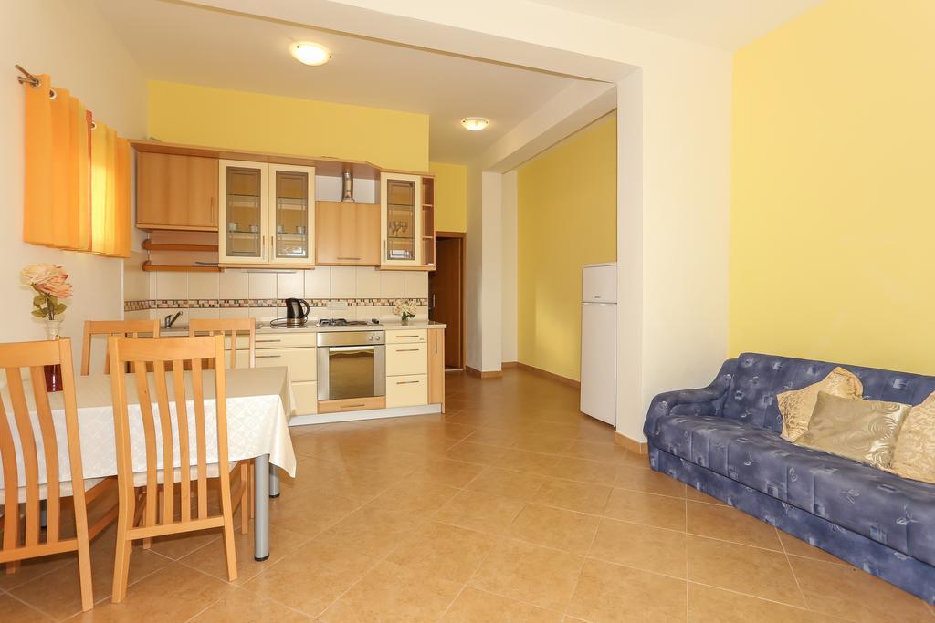 Apartments Meri Seget Vranjica Εξωτερικό φωτογραφία