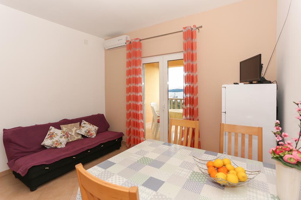 Apartments Meri Seget Vranjica Εξωτερικό φωτογραφία