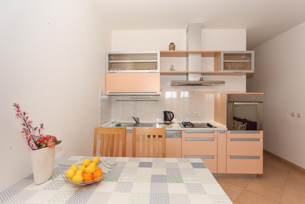 Apartments Meri Seget Vranjica Εξωτερικό φωτογραφία